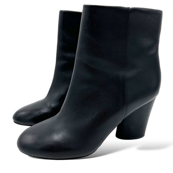 Neiman Marcus Niana Almond‎ Toe Bootie Black Leather Oval Sculptural Heel Sz 5.5 - Picture 3 of 12